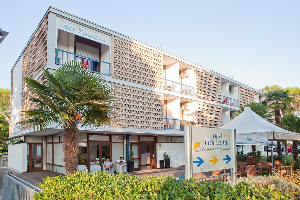 Hotel Horizonte Бибионе Экстерьер фото