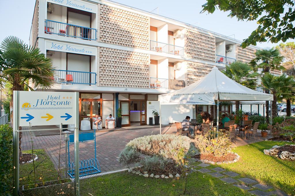 Hotel Horizonte Бибионе Экстерьер фото